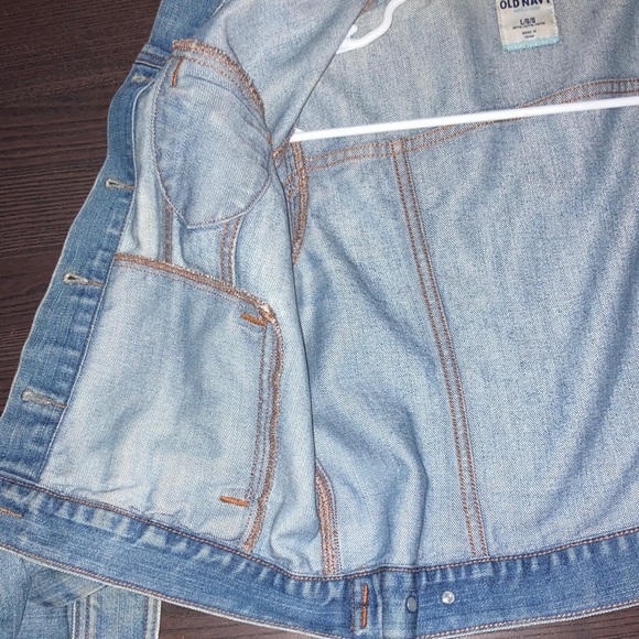 Old Navy Petite Large Jean Jacket - Picture 10 of 12